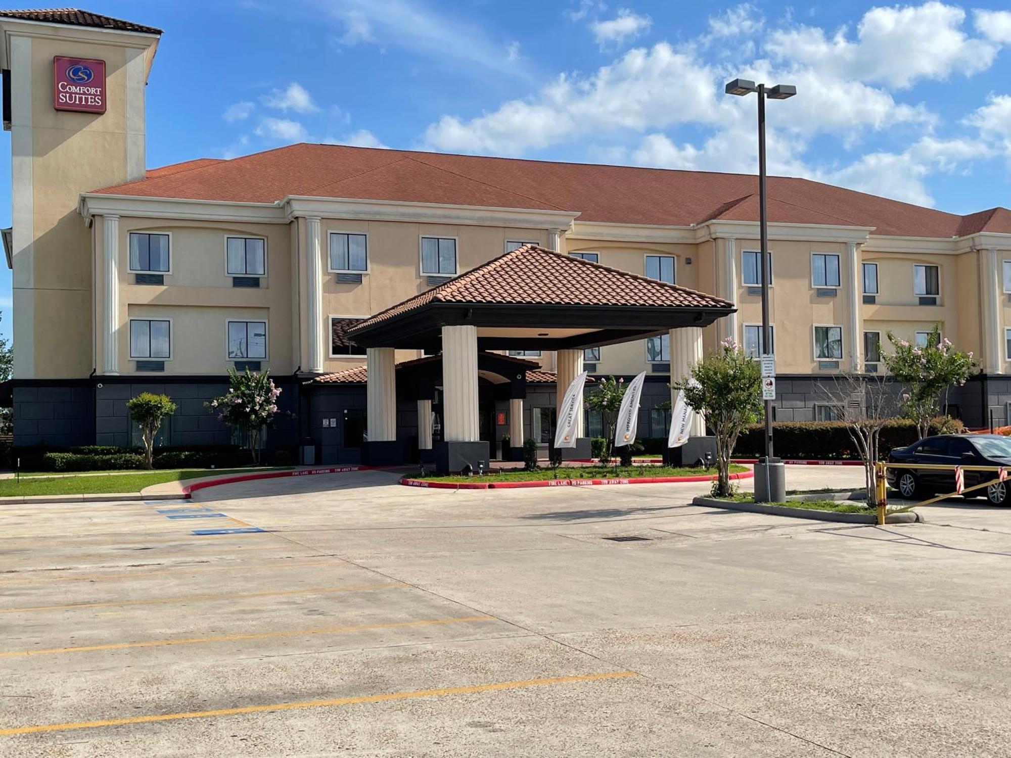 SPARK SUITES HOBBY AIRPORT HOUSTON